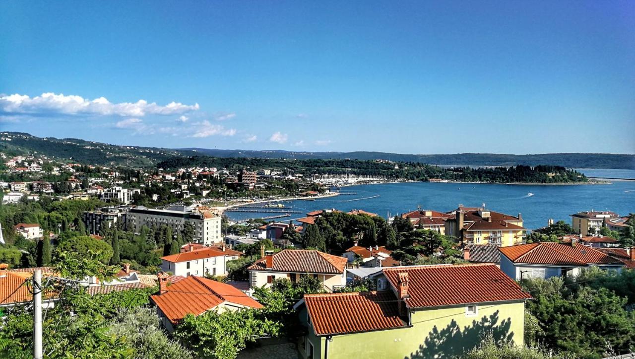 Apartmaji Vila Antonia Порторож Екстериор снимка